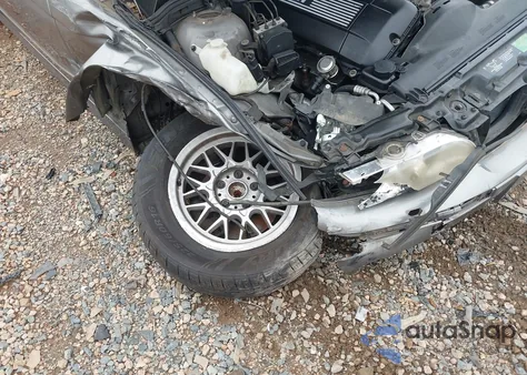 2002 BMW 525 from USA, damaged, VIN WBADT33472GF41985